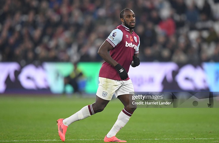 Michail Antonio trong màu áo West Ham