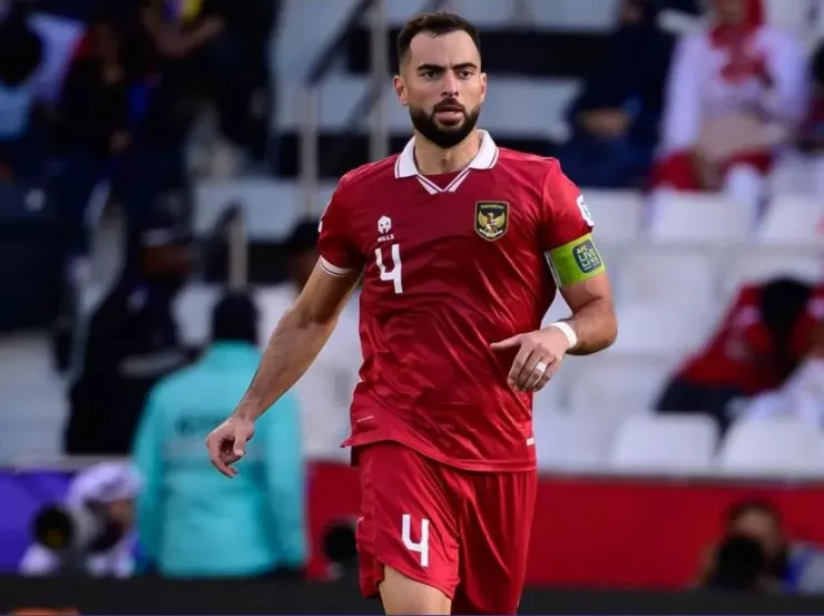 Trung vệ Jordi Amat của tuyển Indonesia cũng về "cái ao làng" Persija Jakarta, bóng đá Indonesia còn không có nỗi 1 suất đá giải hạng hai châu Á. Ảnh: AFC