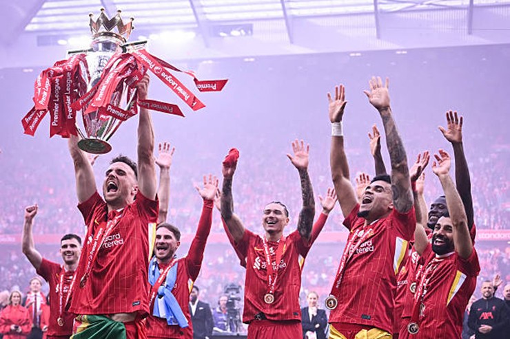Diogo Jota vừa cùng Liverpool giành chức vô địch Ngoại Hạng Anh 2024/25