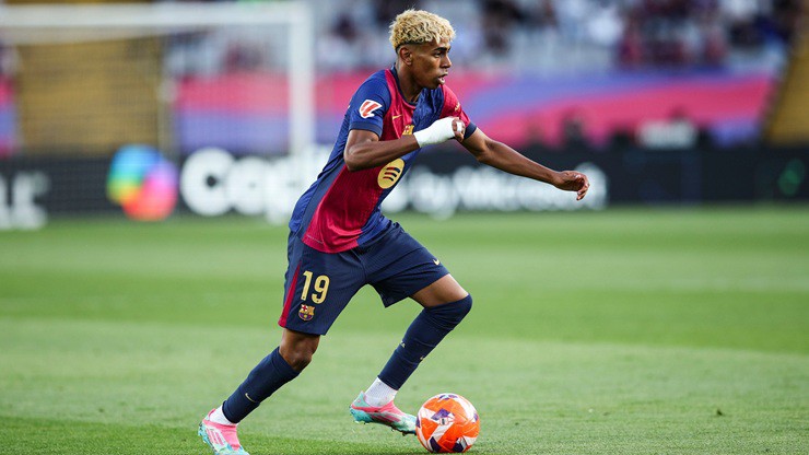 Yamal thêm lần nữa cho thấy vì sao anh đang là ngôi sao số 1 tại Barcelona