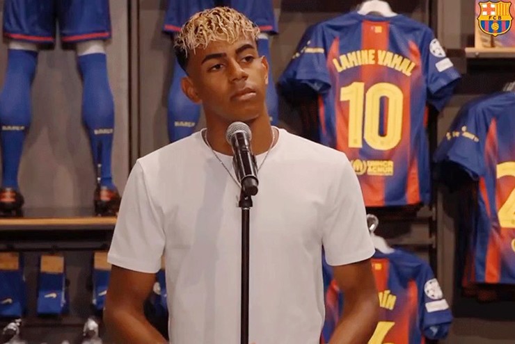 Yamal lên tiếng sau những chỉ trích liên quan đến bữa tiệc sinh nhật