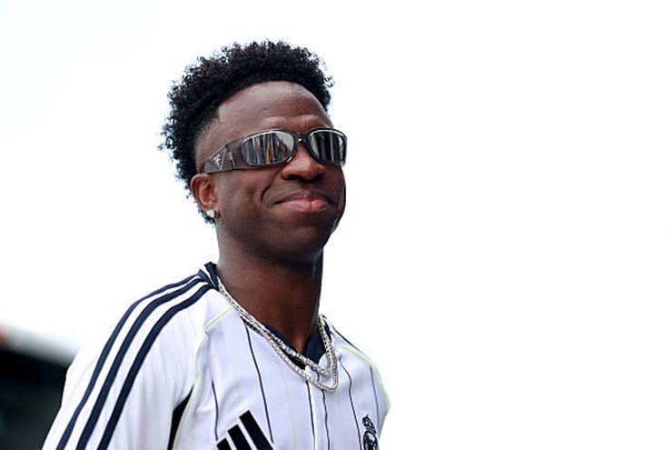 Vinicius đã về Brazil để chuẩn bị mừng sinh nhật