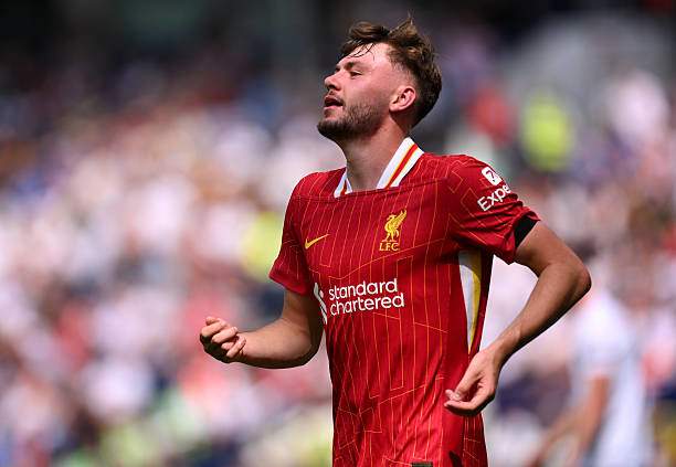 Conor Bradley ghi bàn mở tỷ số ở hiệp 1 cho Liverpool