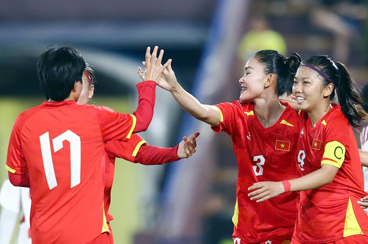 ĐT nữ Việt Nam toàn thắng sau 2 lượt trận của bảng E vòng loại Asian Cup nữ 2026.
