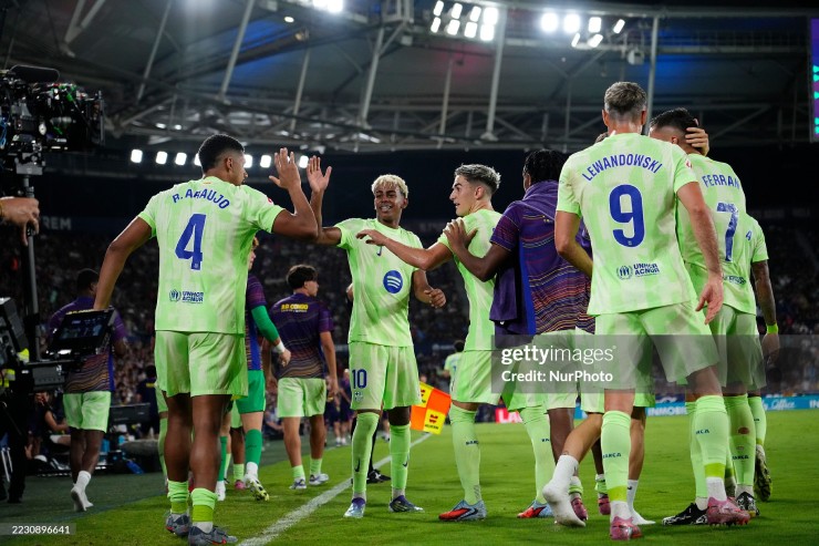 Barcelona có lần thứ 4 ngược dòng thành công tại La Liga sau khi bị dẫn trước 2 bàn