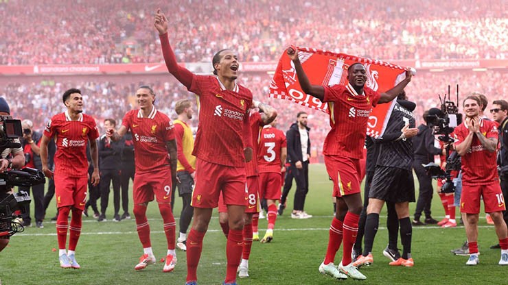 Liverpool bắt đầu hành trình bảo vệ ngôi vương Ngoại hạng Anh