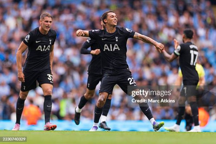 Man City nhận 2 "gáo nước lạnh" từ Tottenham&nbsp;