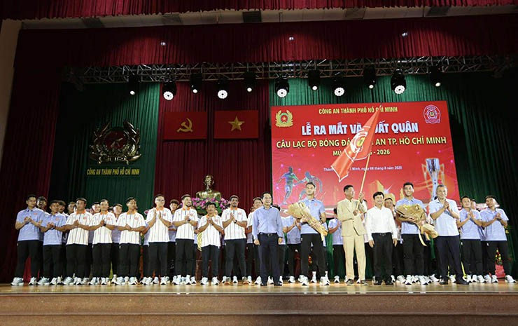 Lễ xuất quân mùa giải mới của&nbsp;CLB Công an TP.HCM