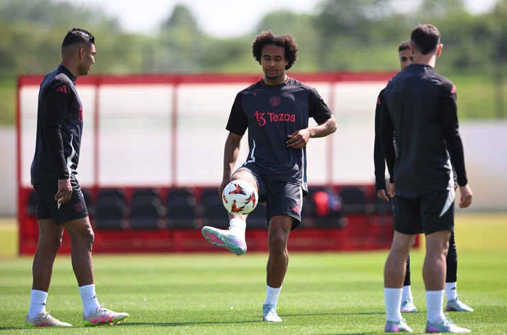 MU vừa để thua sát nút Arsenal dù tạo ra nhiều cơ hội nguy hiểm hơn tại Old Trafford