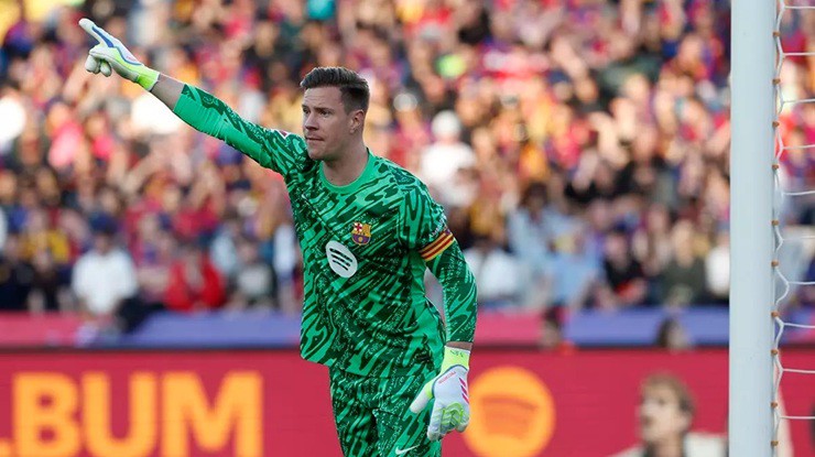 Mối căng thẳng giữa&nbsp;Barcelona và Ter Stegen đã bước sang giai đoạn mới