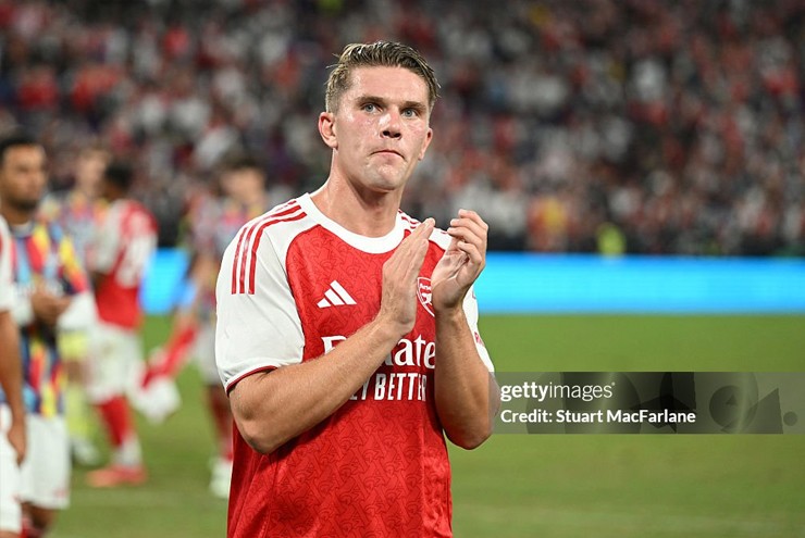 Gyokeres không thể giúp Arsenal tránh khỏi thất bại