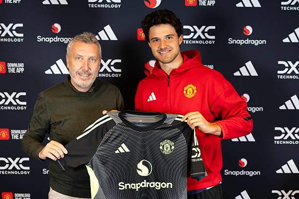 Man United có thể yên tâm với Lammens