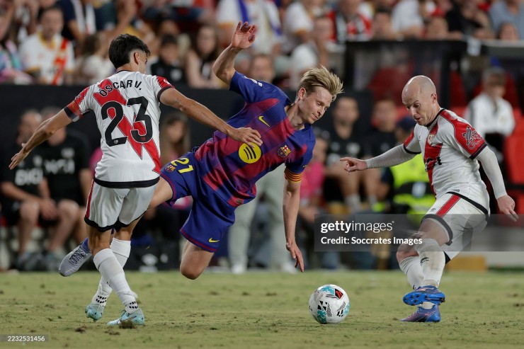 Barcelona không thể hoàn thành nhiệm vụ trước Vallecano