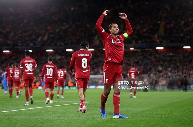 Van Dijk giúp Liverpool giành chiến thắng trước Atletico Madrid