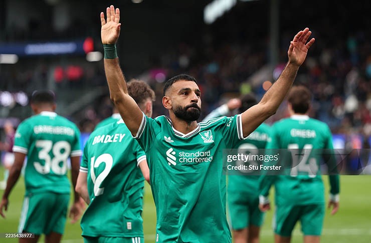 Liverpool khó nhọc giành chiến thắng