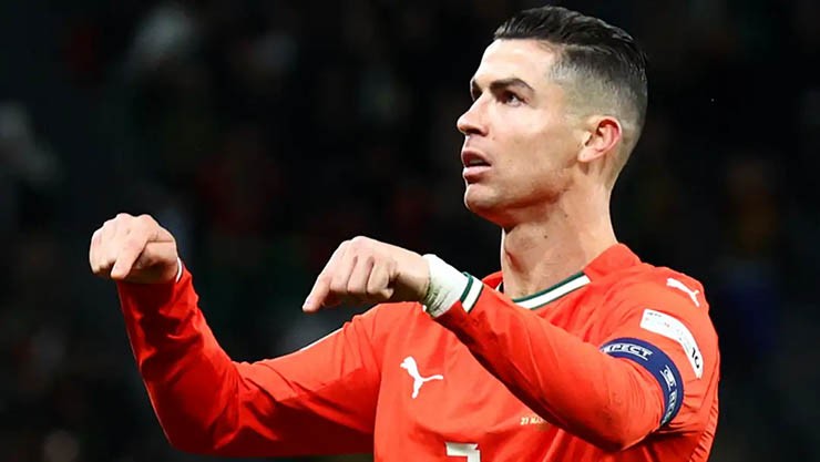 Ronaldo chưa có kế hoạch chia tay tuyển Bồ Đào Nha