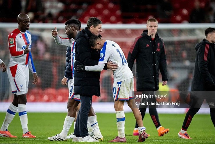 HLV&nbsp;Glasner tìm lại niềm vui cho Crystal Palace