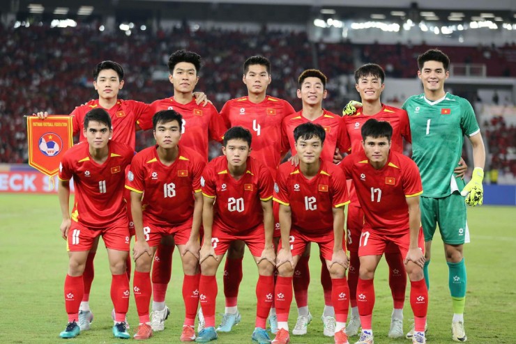 U22 Việt Nam thi đấu tại sân&nbsp;Tinsulanon (Songkhla) ở vòng bảng SEA Games 33