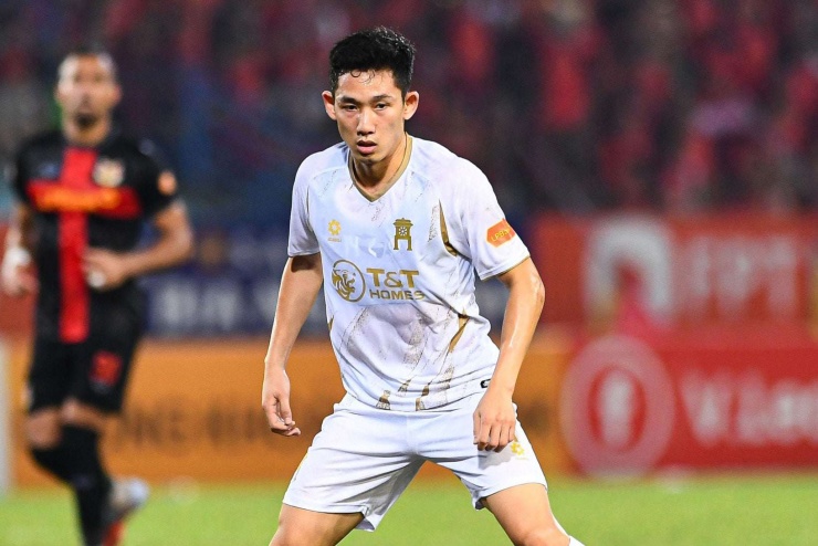Nguyễn Hai Long được chuyên trang chuyển nhượng Transfermarkt định giá 250.000 euro. Ảnh: Hà Nội FC.