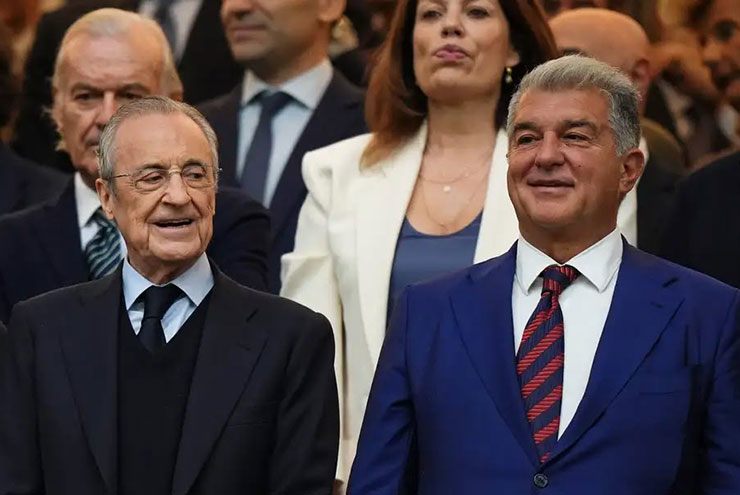 Florentino Perez (trái) và Joan Laporta (phải), chủ tịch của Real Madrid &amp; Barcelona