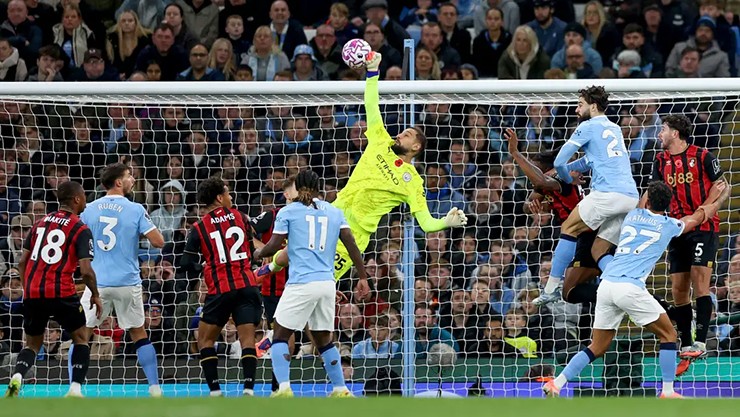 Nguy cơ Donnarumma bị các đội khác khai thác vào "gót chân&nbsp;Achilles" ngày càng cao