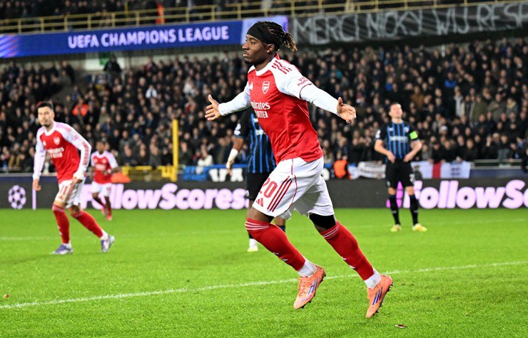 Arsenal tiến rất gần tấm vé vào vòng 1/8