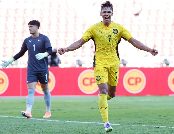 Video bóng đá U22 Malaysia - U22 Philippines: Sai lầm & phản lưới (SEA Games) - 1