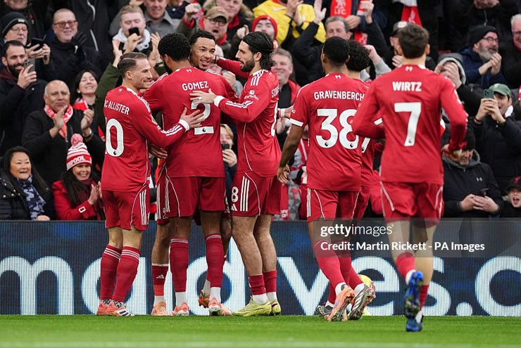 Liverpool chơi ấn tượng