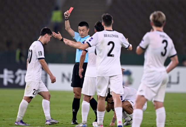Mất người vì thẻ đỏ ở ngày ra quân nhưng U23 Kyrgyzstan đặt mục tiêu giành 3 điểm khi chạm trán U23 Việt Nam