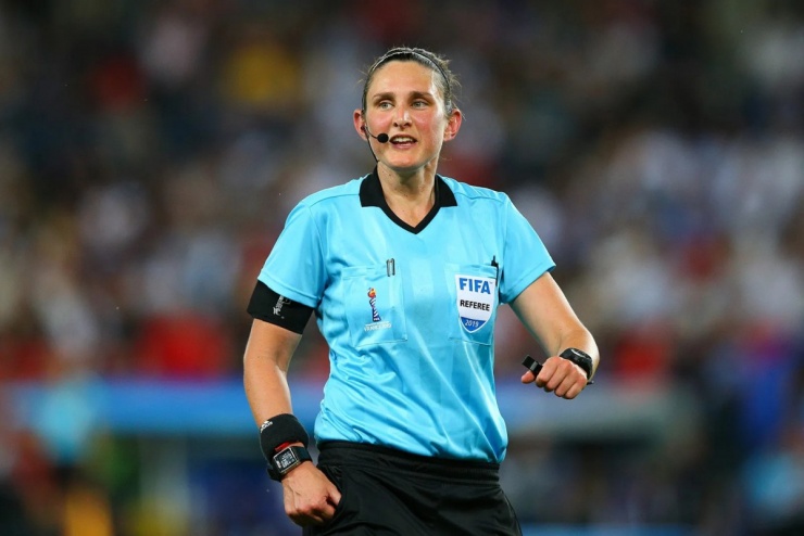 Nữ trọng tài Kate Jacewicz. (Ảnh: A-League). 