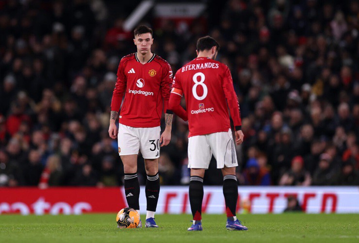 MU bị loại khỏi FA Cup, tái hiện bi kịch 111 năm - 1