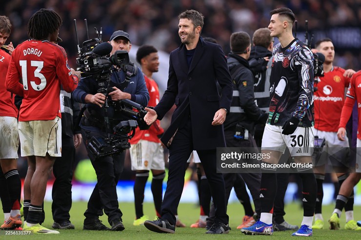 Carrick đang làm tốt ở MU nhưng tương lai vẫn đang là dấu hỏi