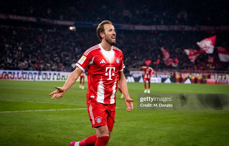 Video bóng đá Bayern Munich - Wolfsburg: Siêu phẩm Harry Kane, "cơn mưa" 9 bàn (Bundesliga) - 1