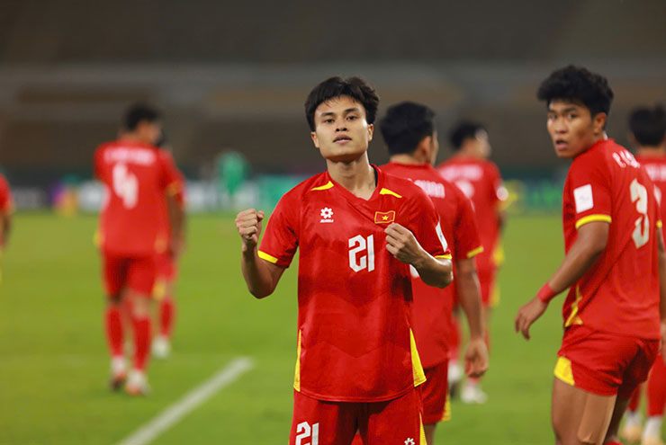 Minh Phúc, người mang lại bàn thắng quyết định cho U23 Việt Nam