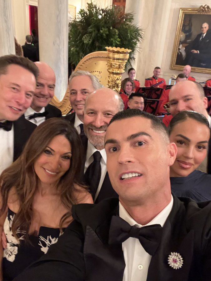Ronaldo không chỉ đơn giản là cầu thủ bóng đá với tầm ảnh hưởng to lớn của mình