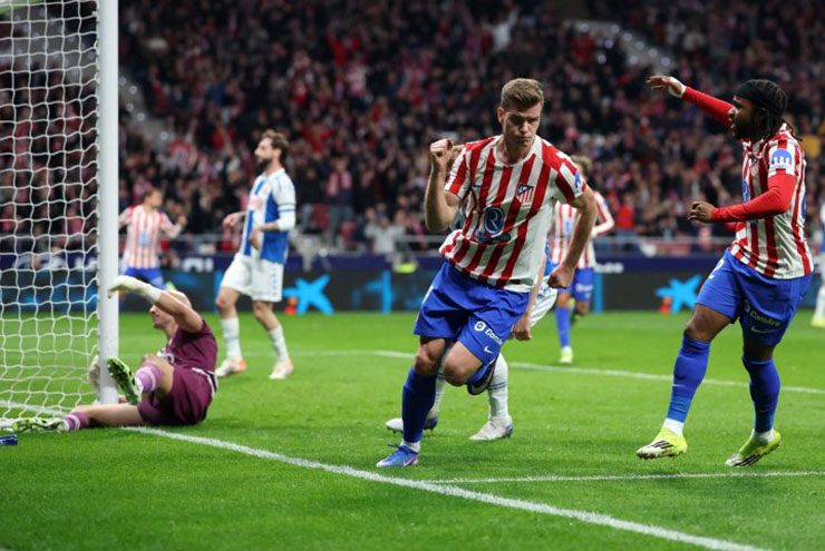 Sorloth mang lại bàn gỡ hòa 1-1 cho Atletico