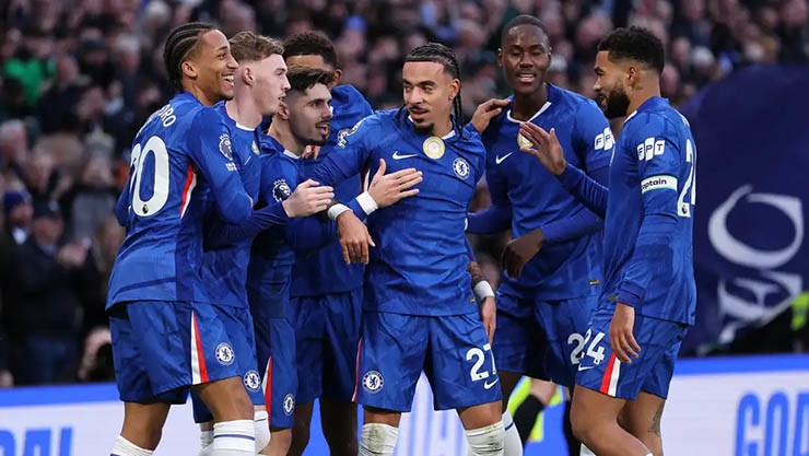 Chelsea đang hồi sinh mạnh mẽ