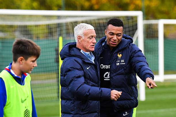 Mbappe đã luôn được HLV Deschamps cho hoạt động thoải mái trên ĐT Pháp